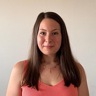 Iris Fallbacher